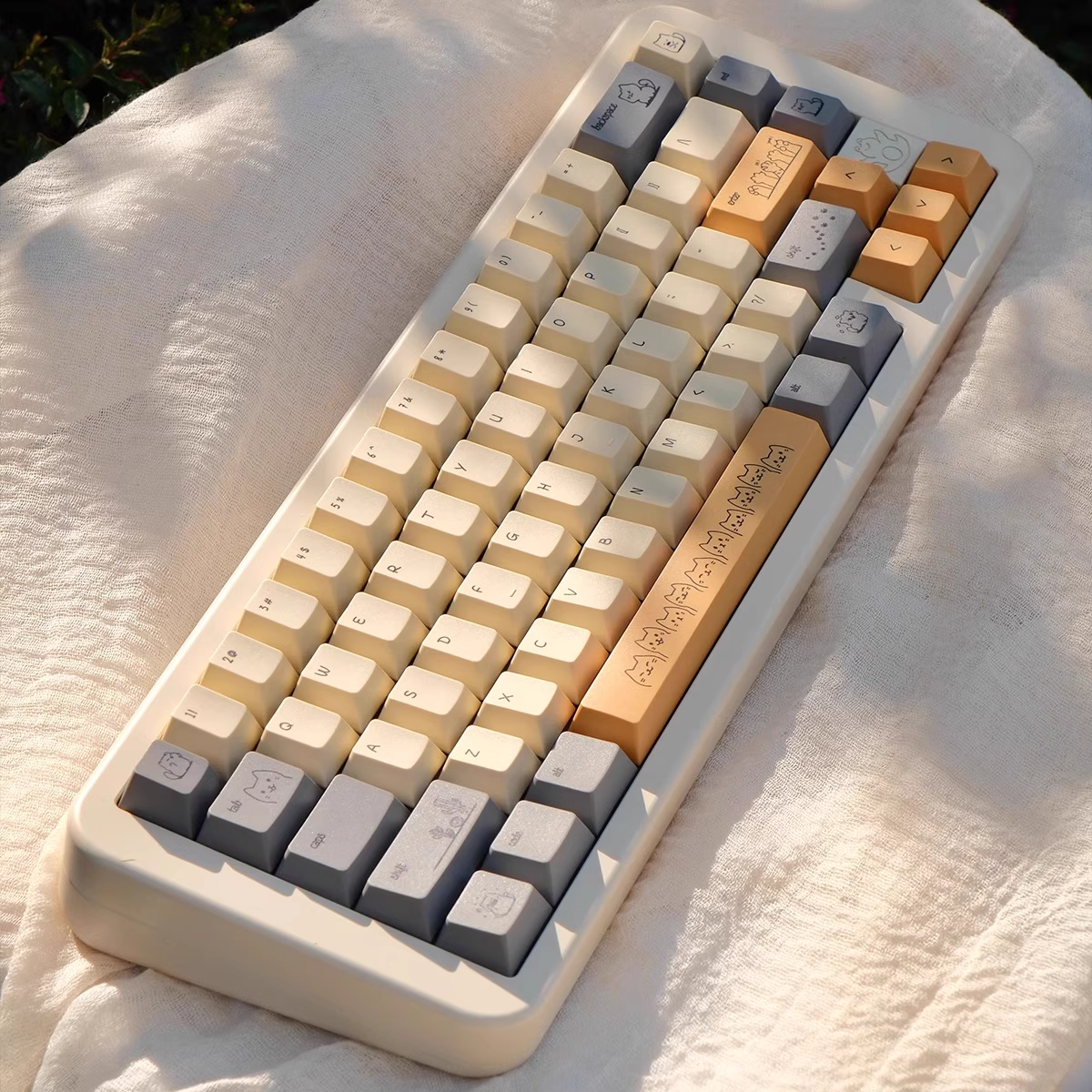 [In Stock] Dune Cat Dye Sublimation PBT Cherry Keycaps