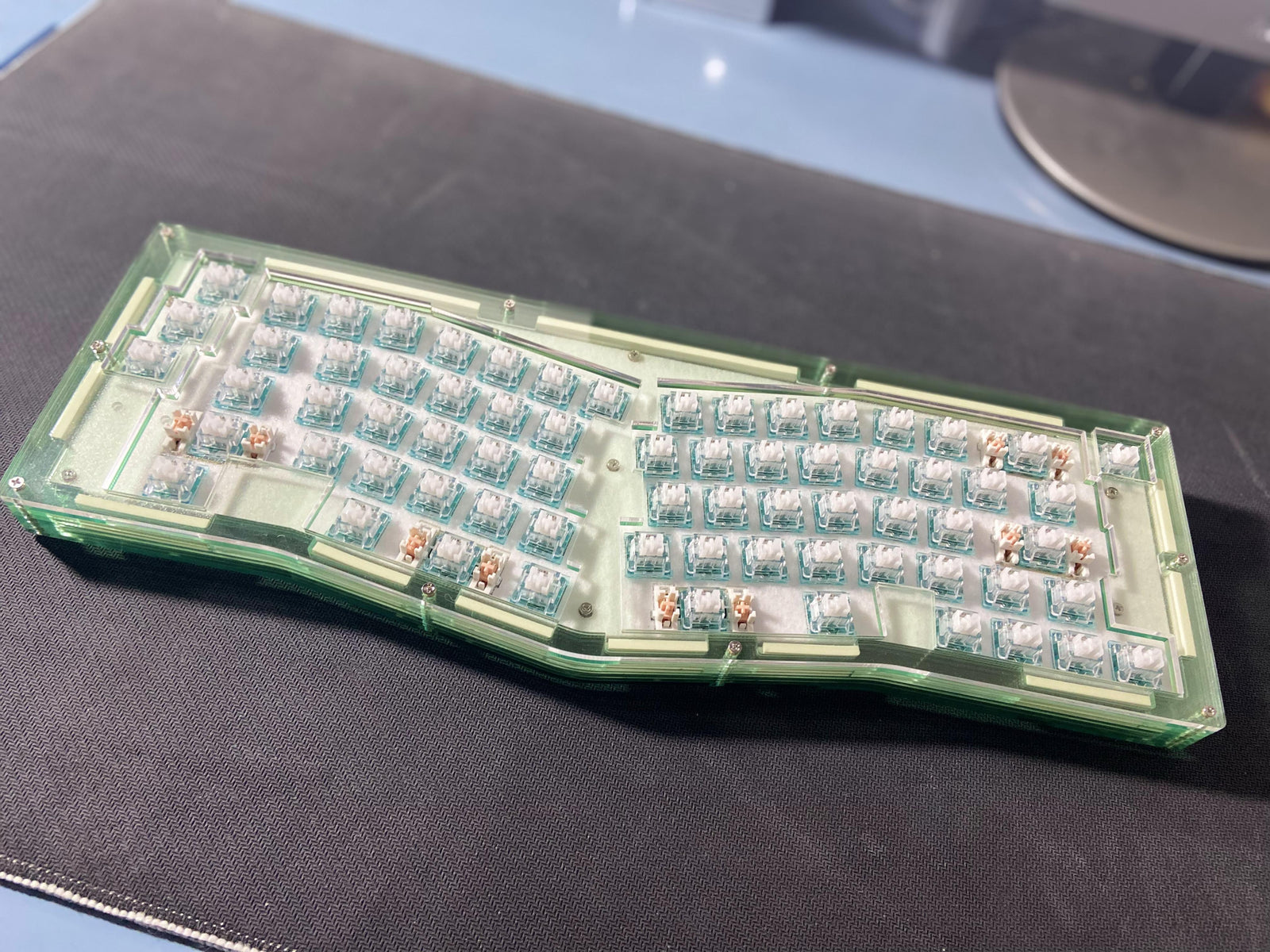 [In Stock] CK Alice Ergonomics Wired Mechanical Keyboard Kit