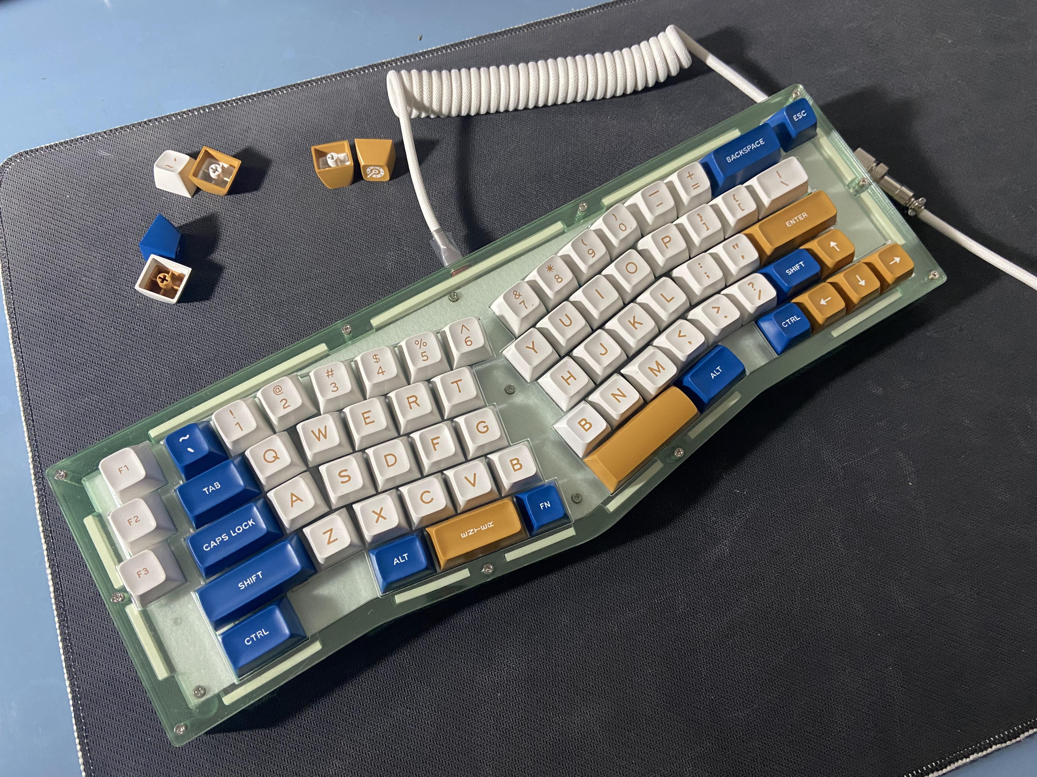 [In Stock] CK Alice Ergonomics Wired Mechanical Keyboard Kit