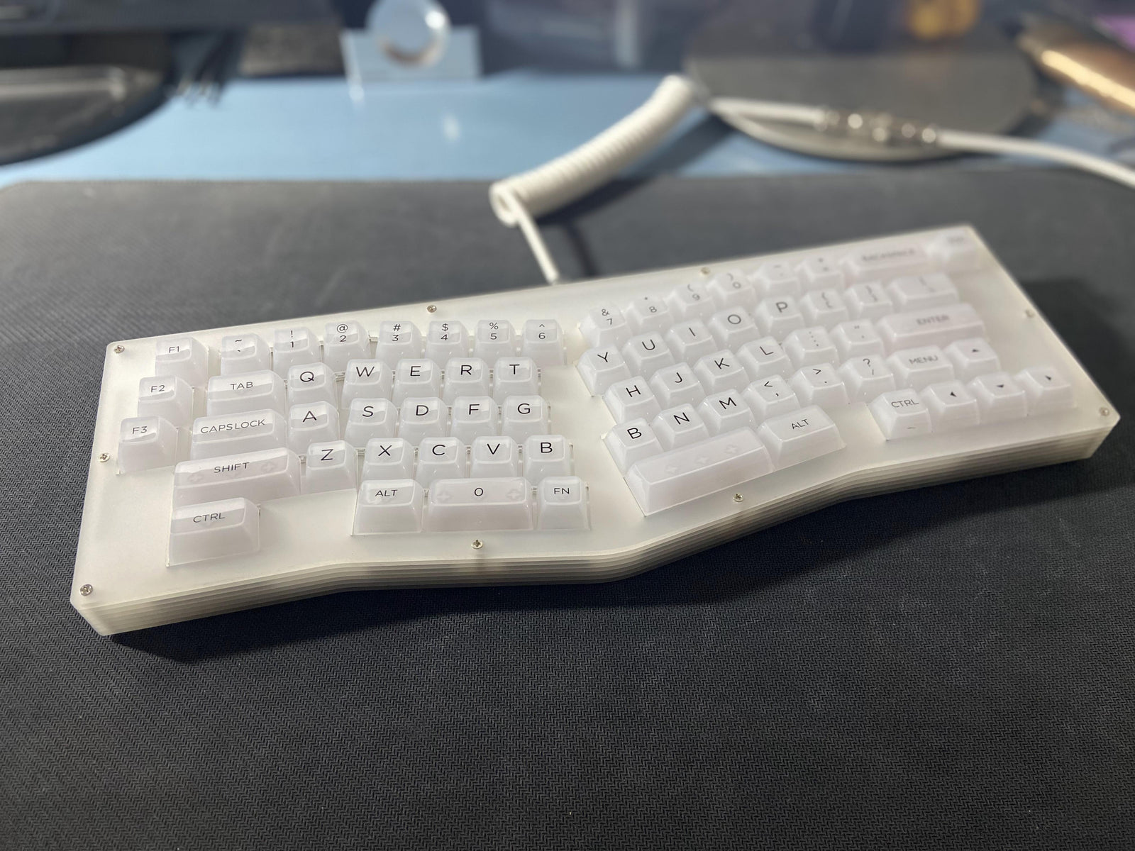 [In Stock] CK Alice Ergonomics Wired Mechanical Keyboard Kit