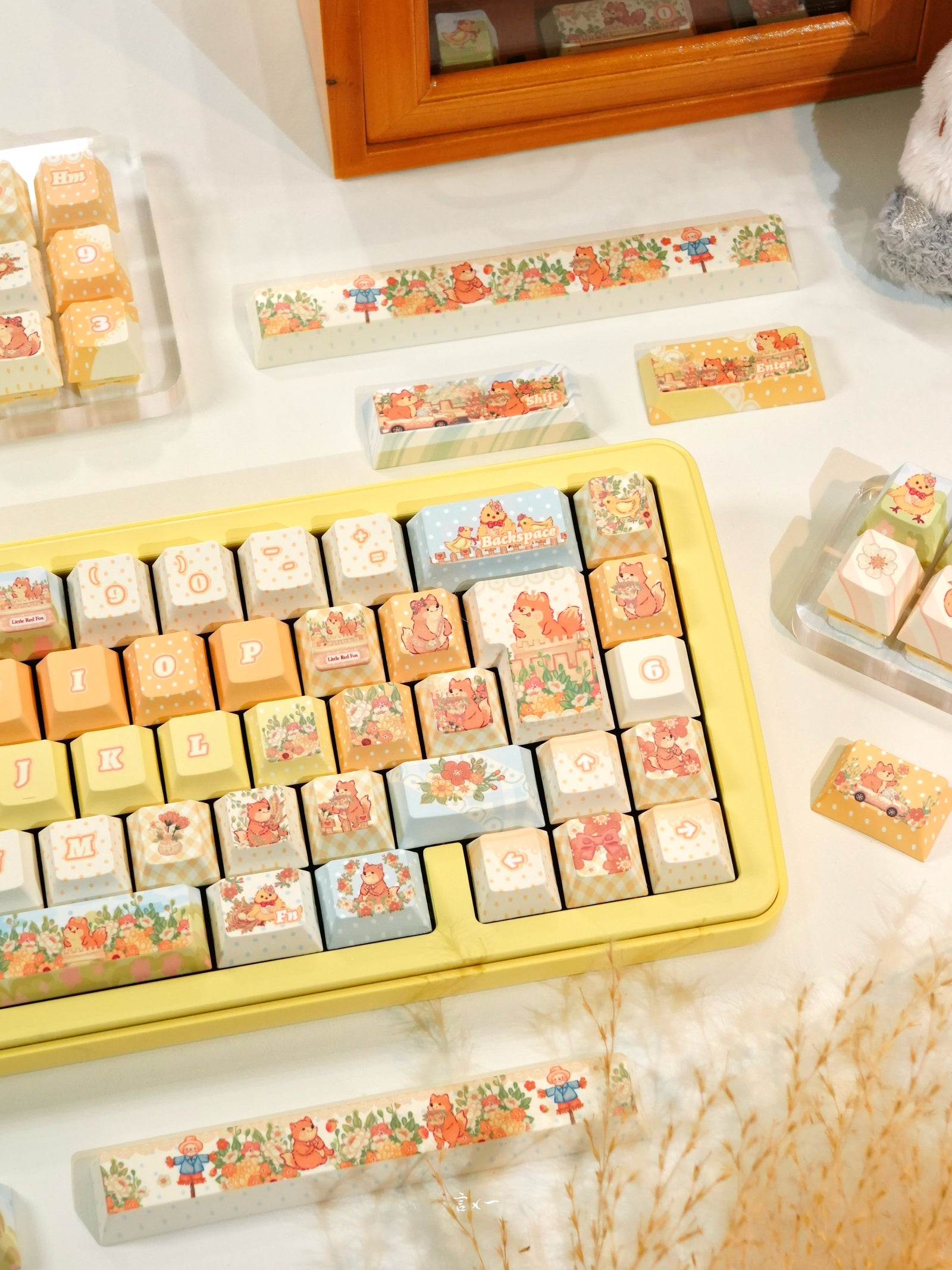 [In Stock] Li Li Mai Tian PBT Cherry Keycaps