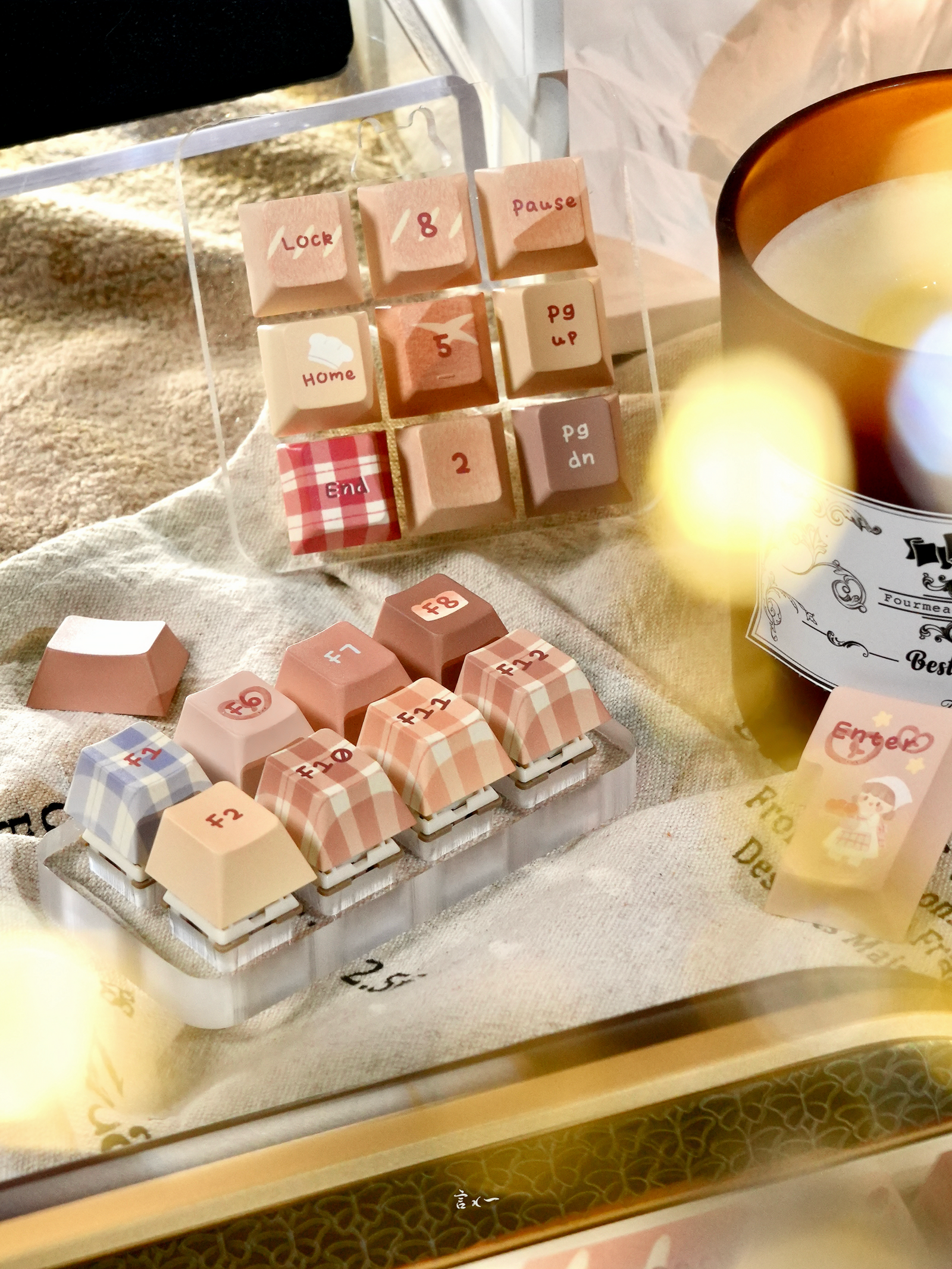 [In Stock] Toasted Bread Cute Cherry PBT Keycaps
