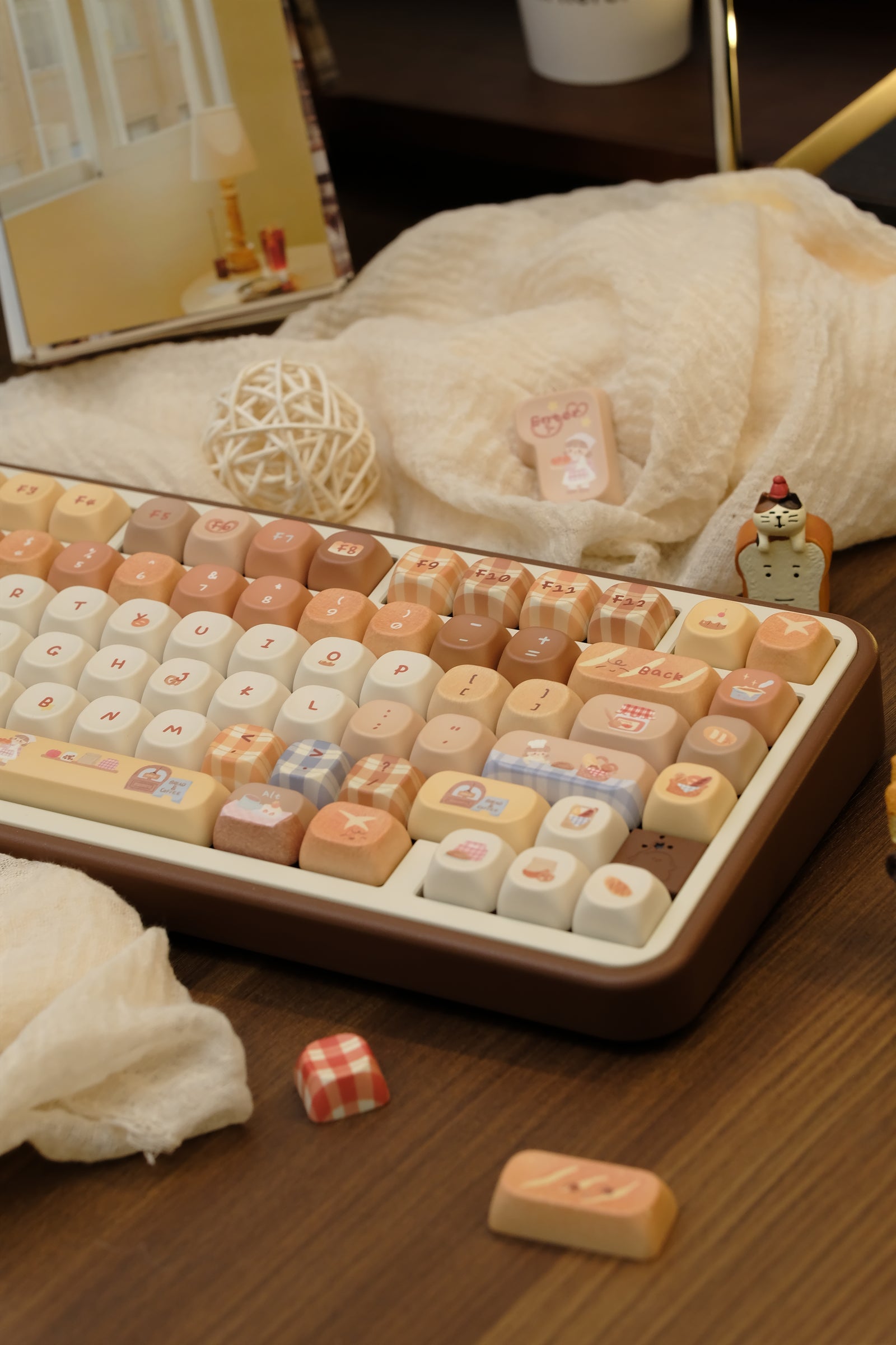 [In Stock] Toasted Bread Cute Cherry PBT Keycaps