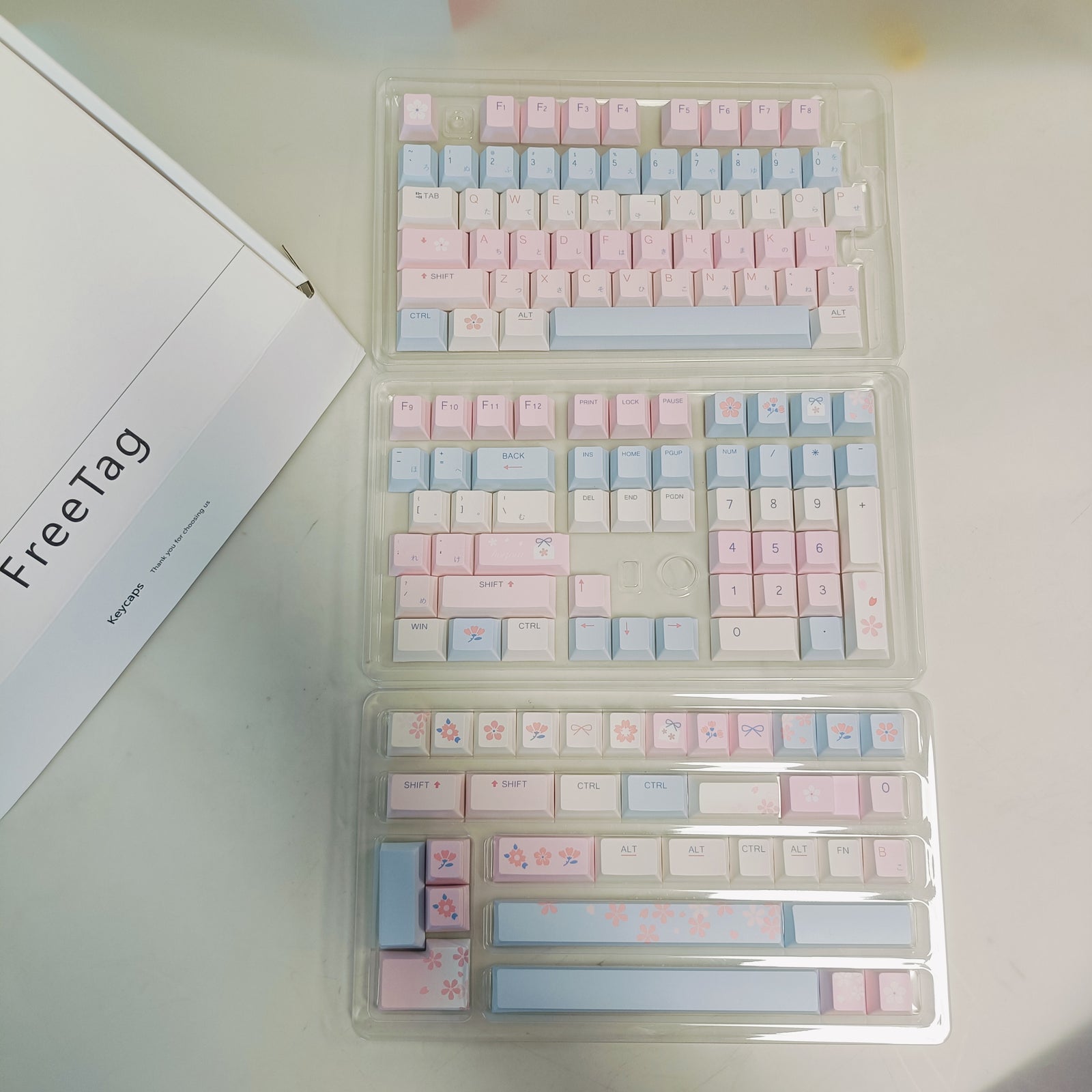 [In Stock] Koizora Japanese Root Cherry PBT Keycaps