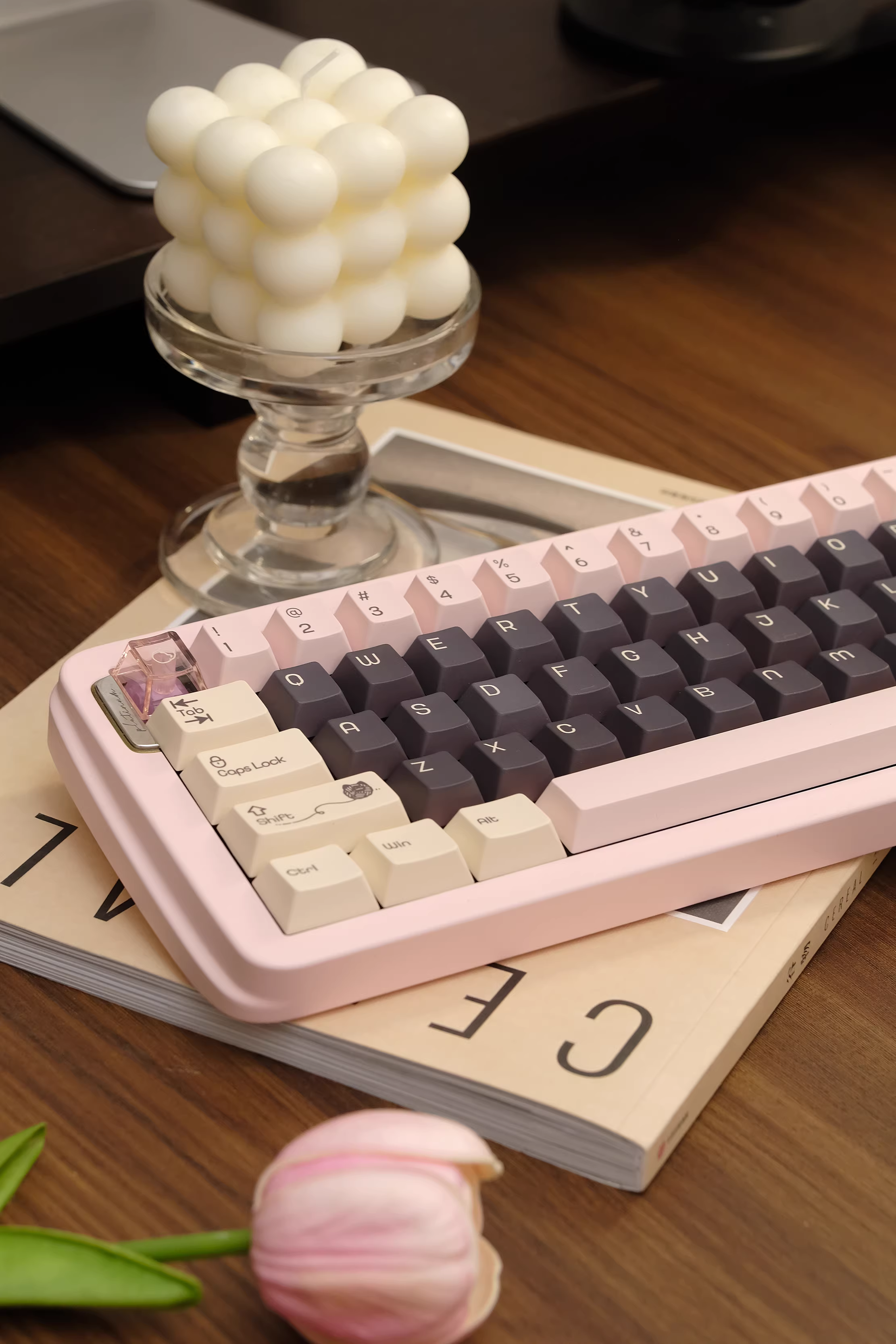 DuCato Cat-Themed PBT Keycaps Set – Cherry Profile, Dye Sublimation, Cute Desk Setup Mechanical Keyboard Keycaps