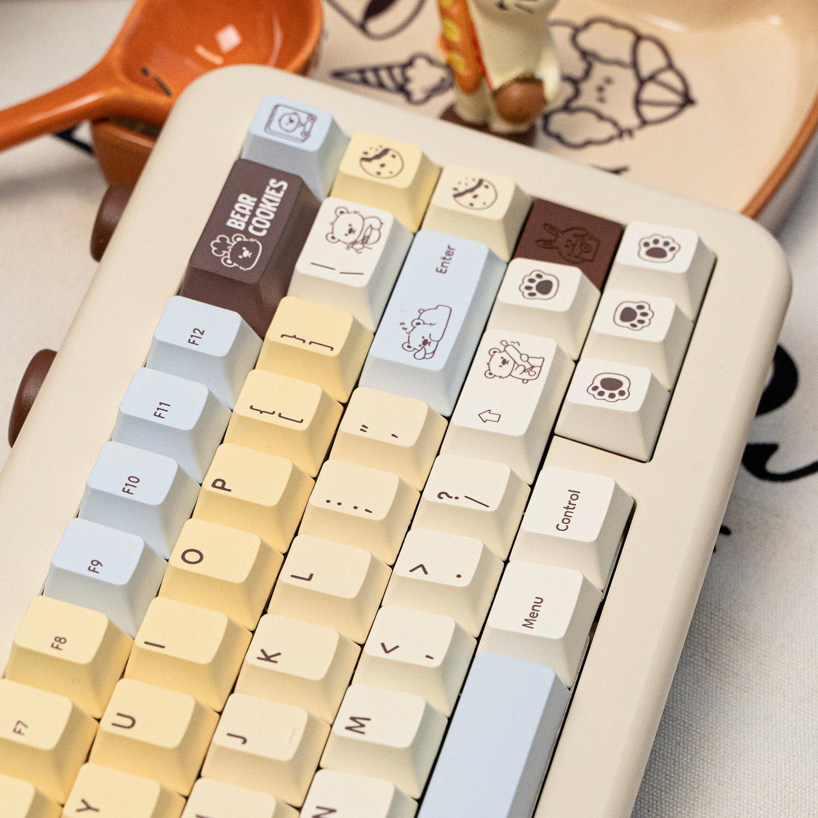 [In Stock] Bear Cookies Cherry Profile Dye Sublimation PBT Keycaps
