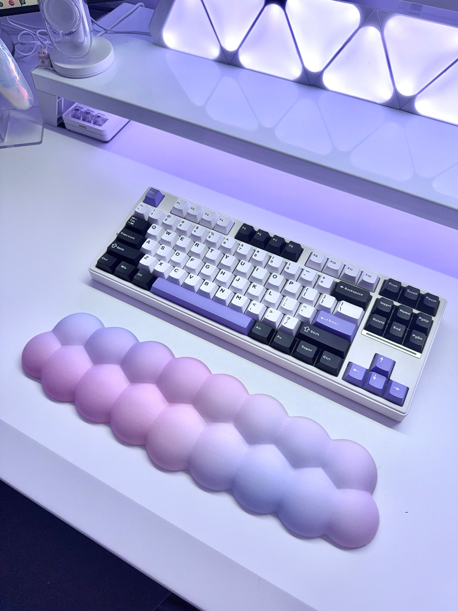 [In Stock] Puff PU Leather & Memory Foam Wrist Rest