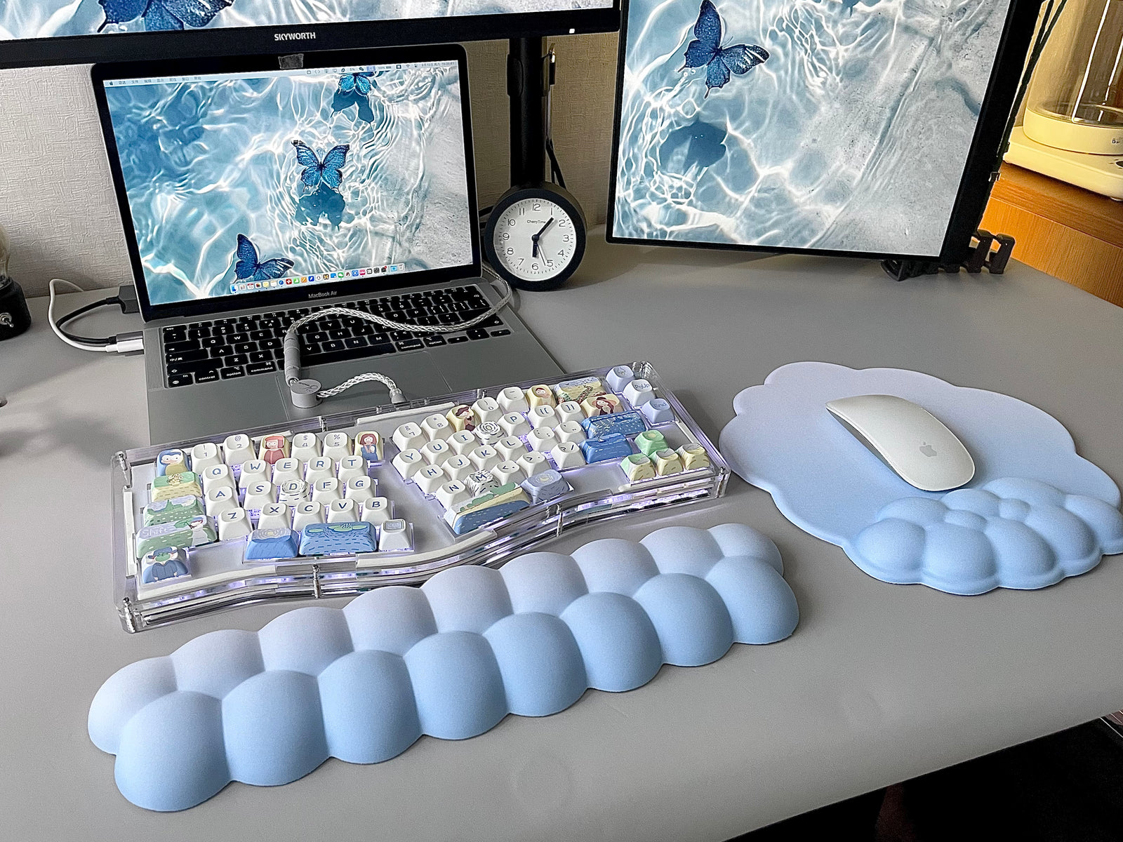 [In Stock] Cloud PU Leather & Memory Foam Mouse Pad