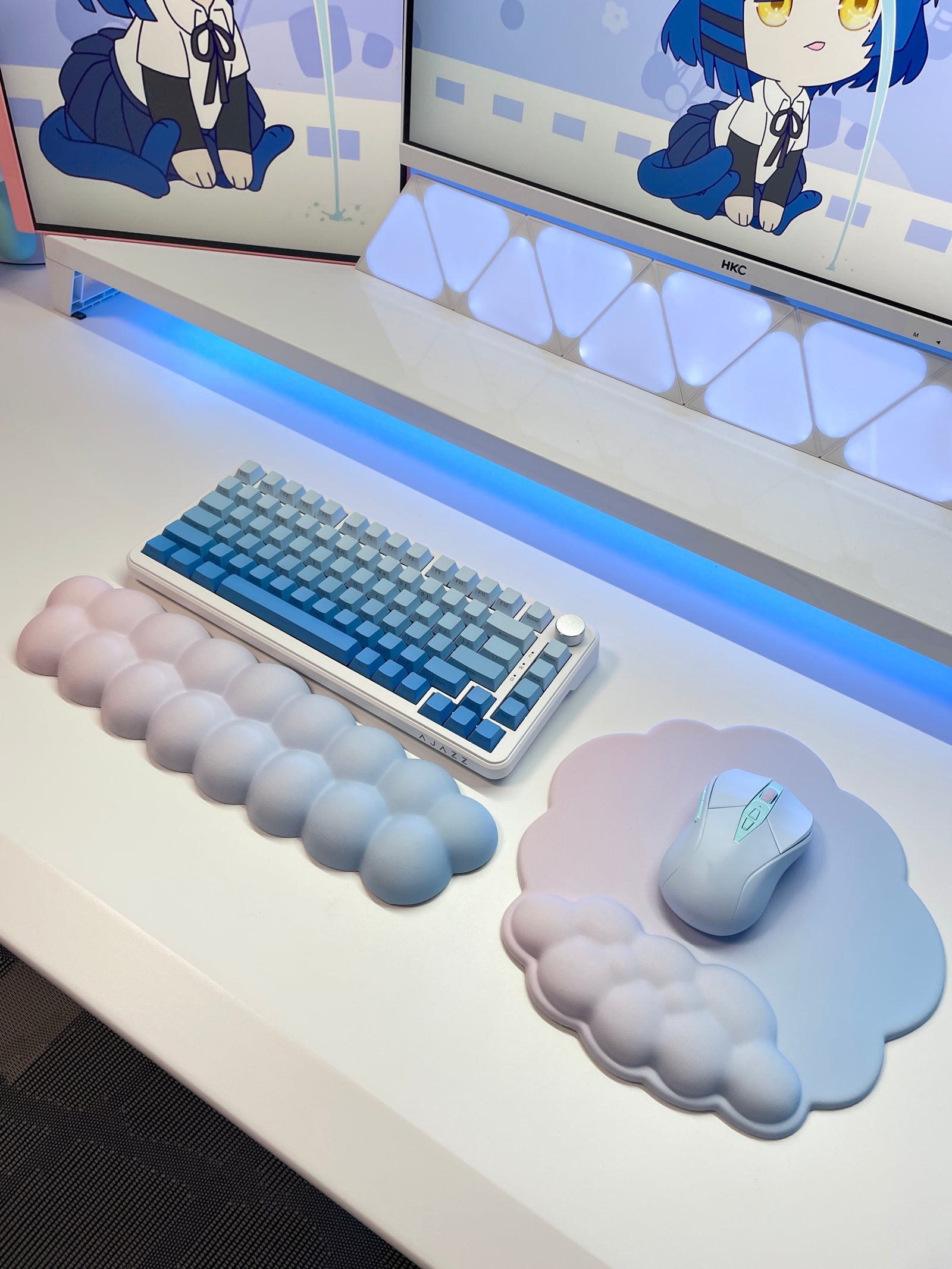 [In Stock] Cloud PU Leather & Memory Foam Mouse Pad