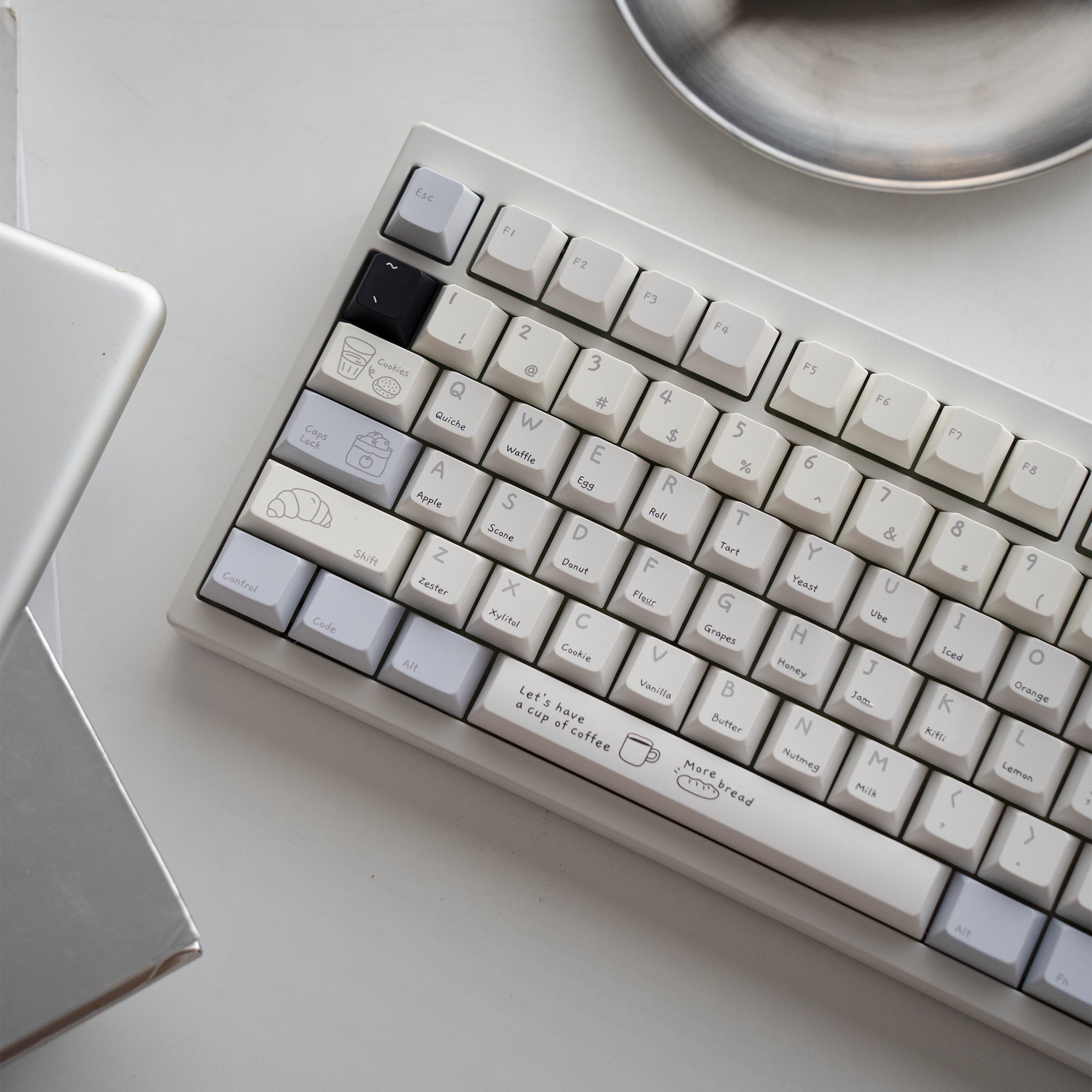 [In Stock] Baking Diary  Cherry Profile Dye Sublimation PBT Keycaps