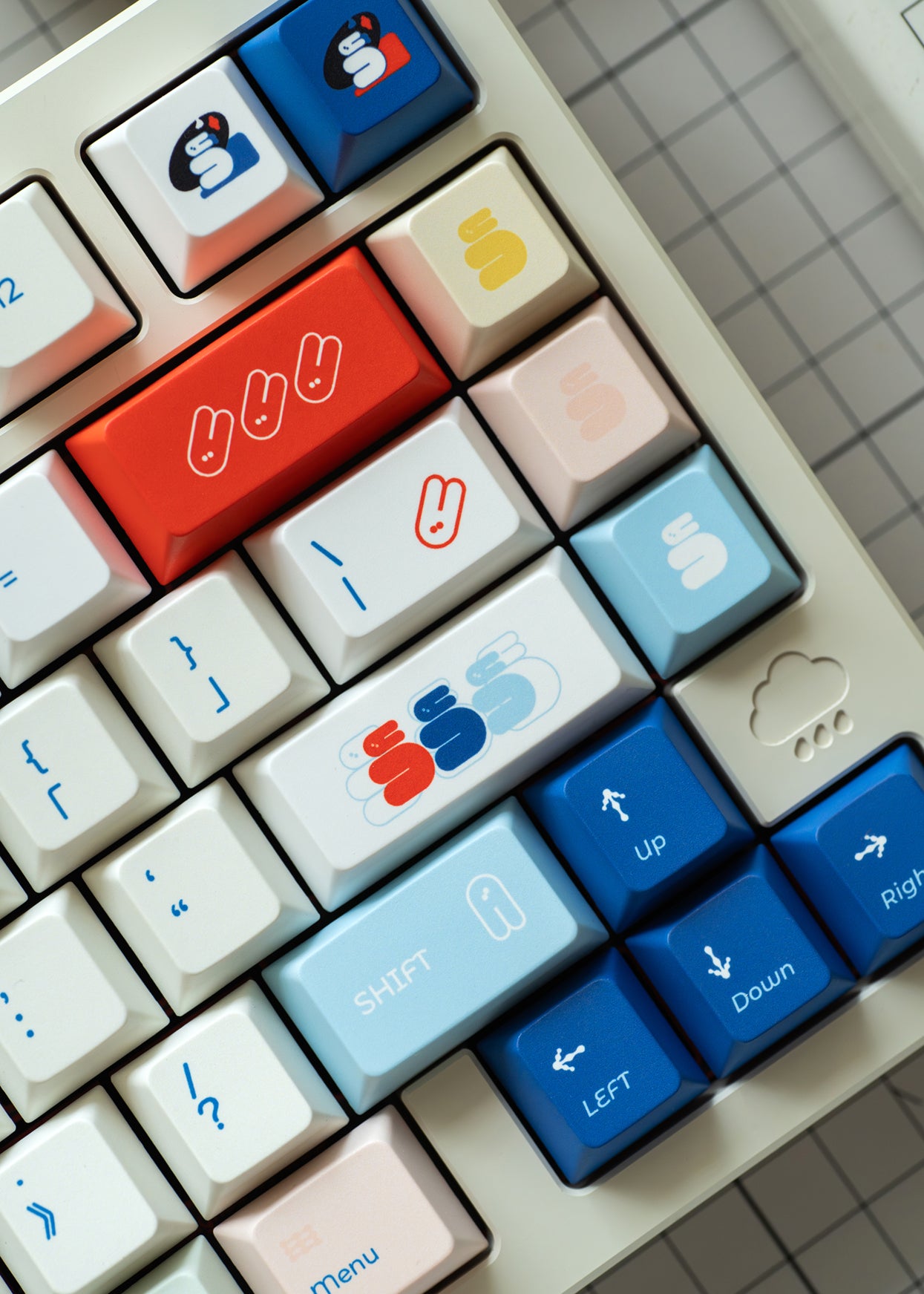 [In Stock] White Rabbit Dye Sublimation PBT Cherry Profile Keycaps