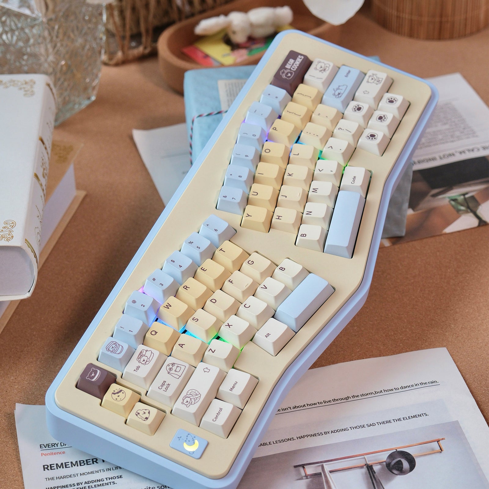 [In Stock] Bear Cookies Cherry Profile Dye Sublimation PBT Keycaps