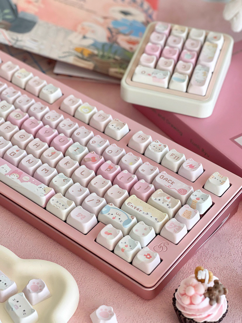 [In Stock] Kitty Squad Dye Sublimation PBT MAO Profile Keycaps