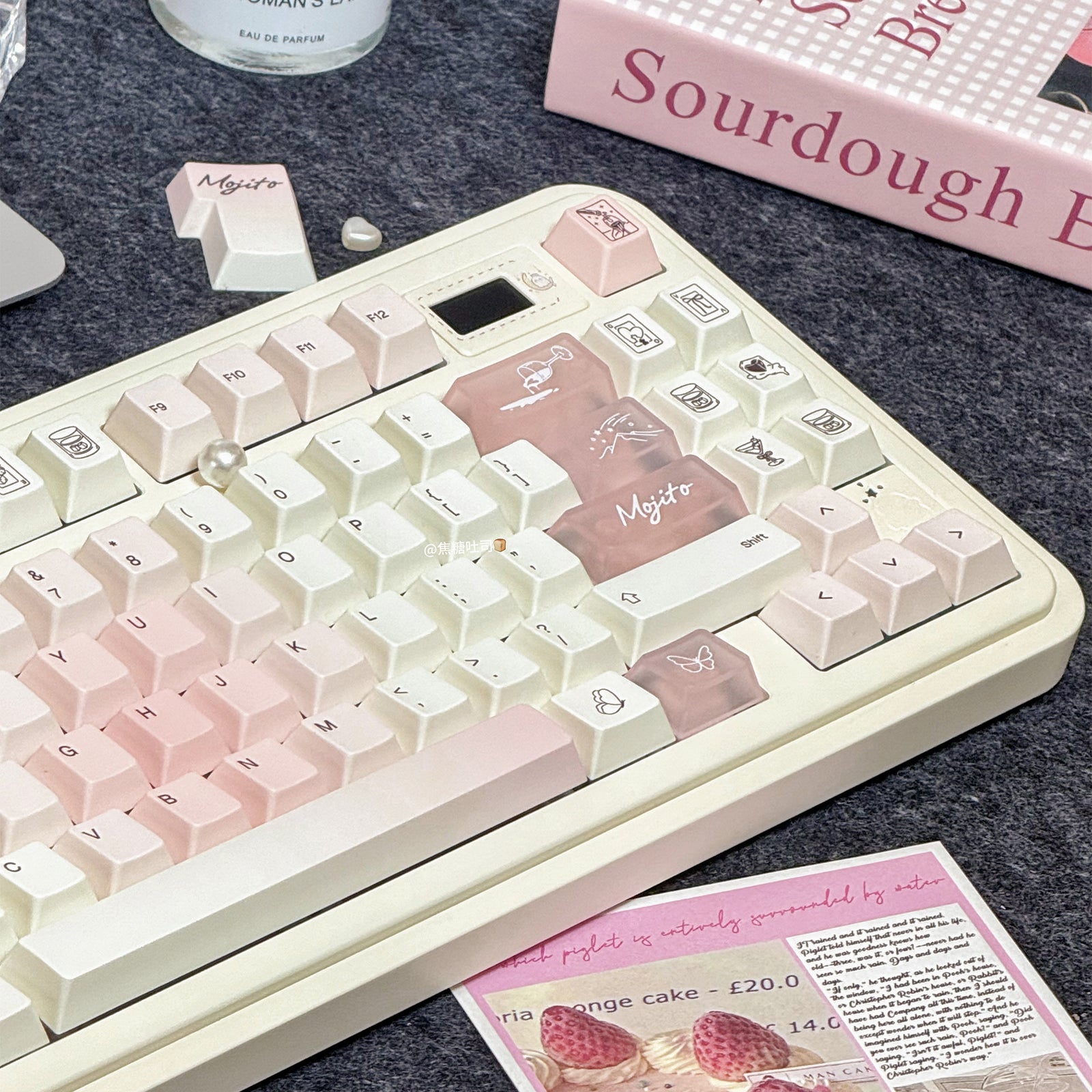[In Stock] White Peach Mojito Cherry Profile Dye Sublimation PBT Keycaps