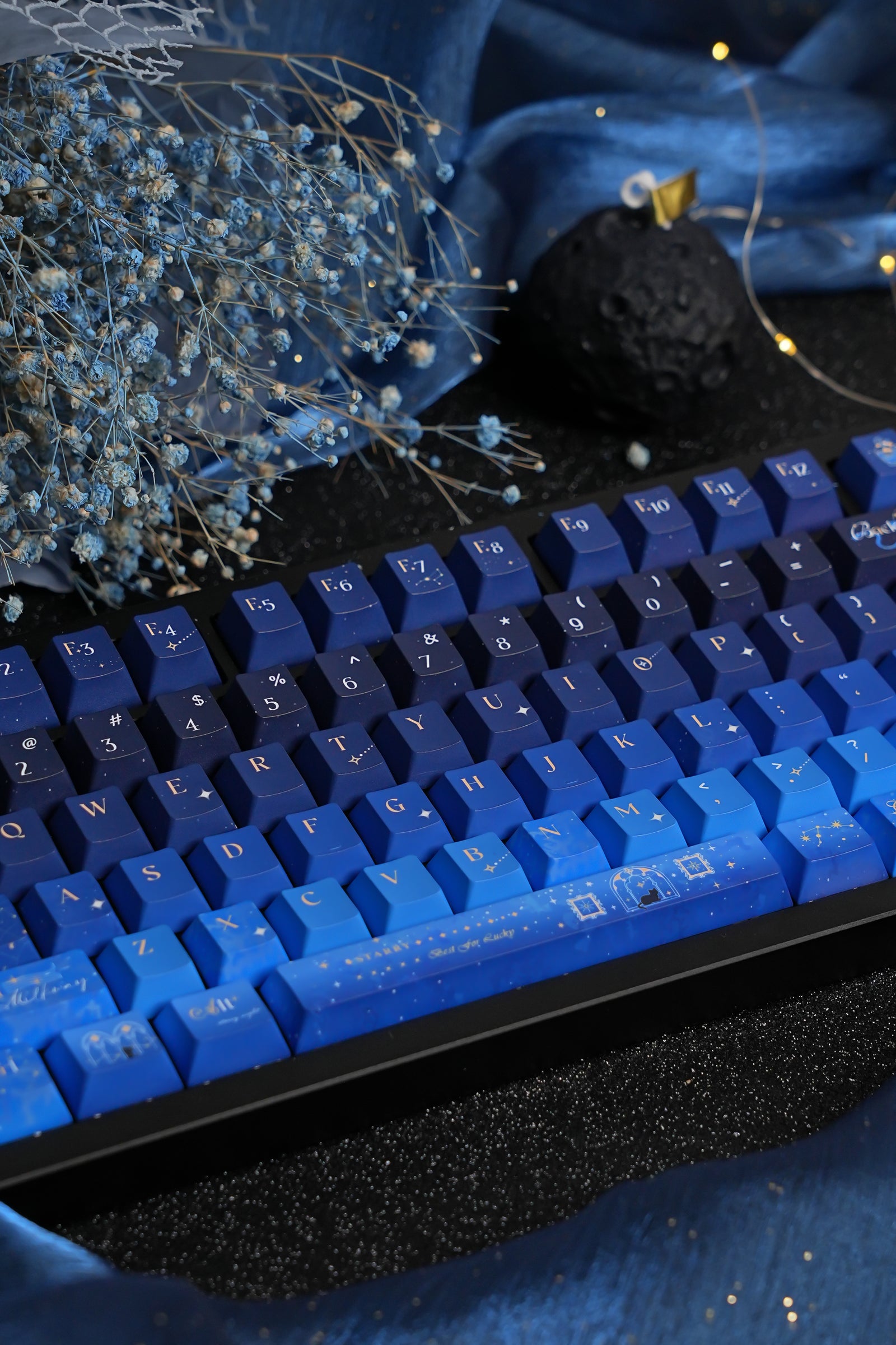 [In Stock] Starry Night Corridor PBT Cherry Keycaps