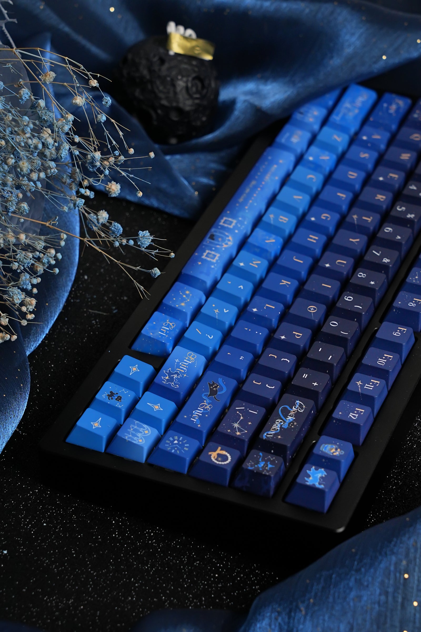 [In Stock] Starry Night Corridor PBT Cherry Keycaps
