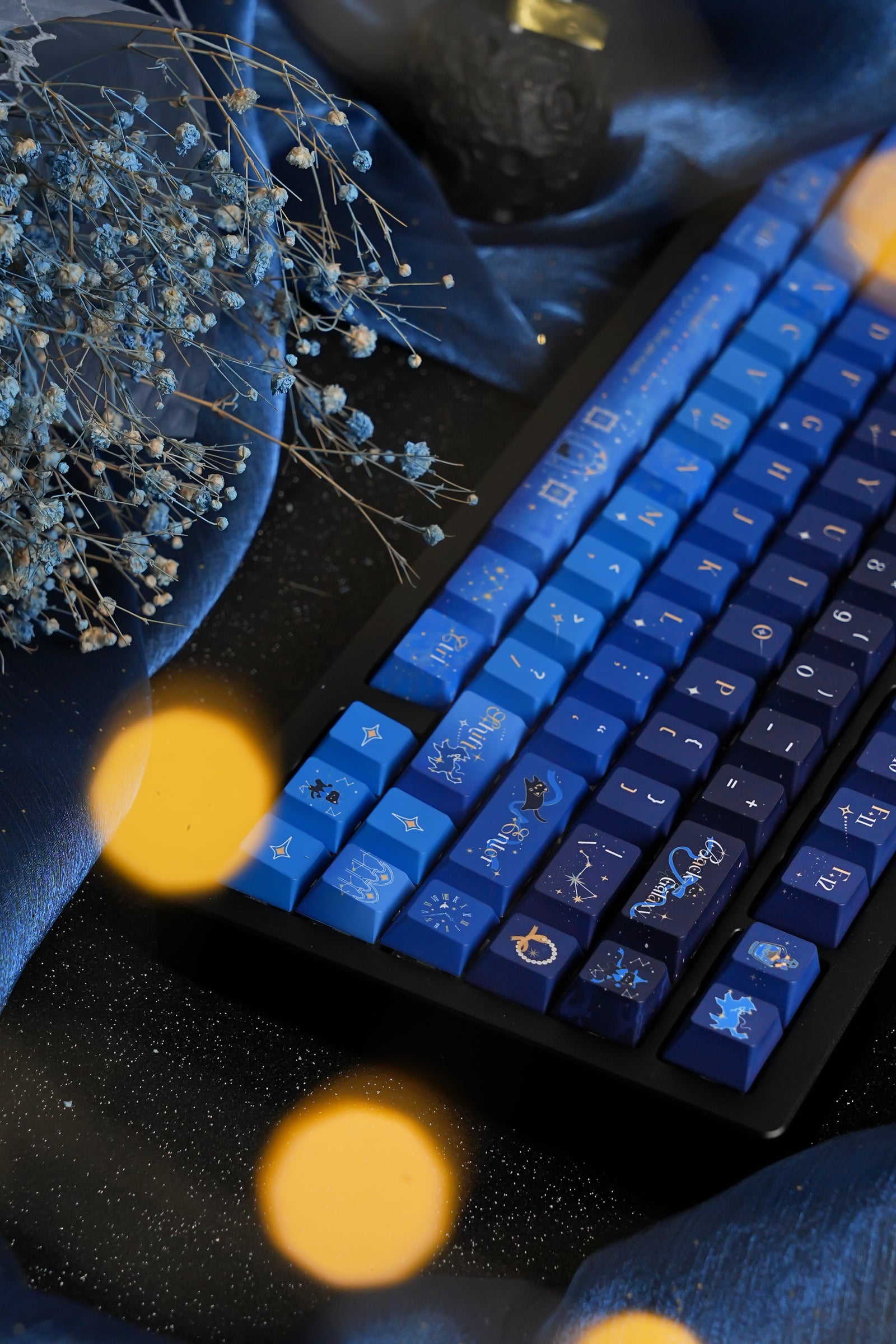 [In Stock] Starry Night Corridor PBT Cherry Keycaps