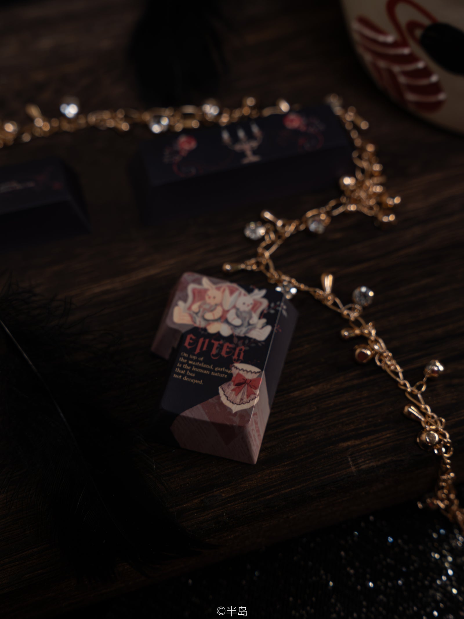 [In Stock] Twin Spline keycap Retro Red and Black Lovely Rabbit cherry Keycaps