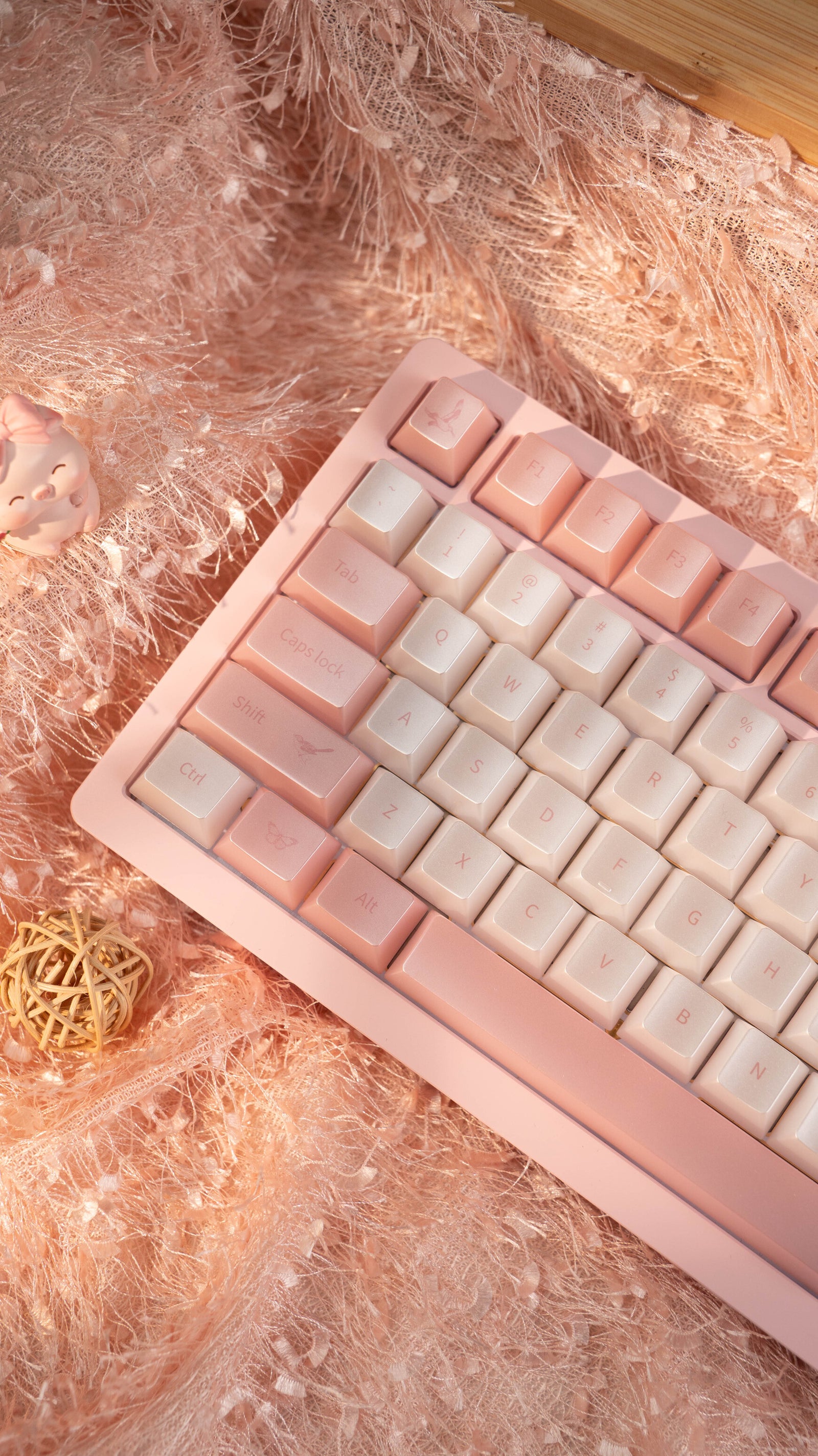 [In Stock] Hane Collection Pearlescent Translucent Dye Sublimation PC Cherry Profile Keycaps