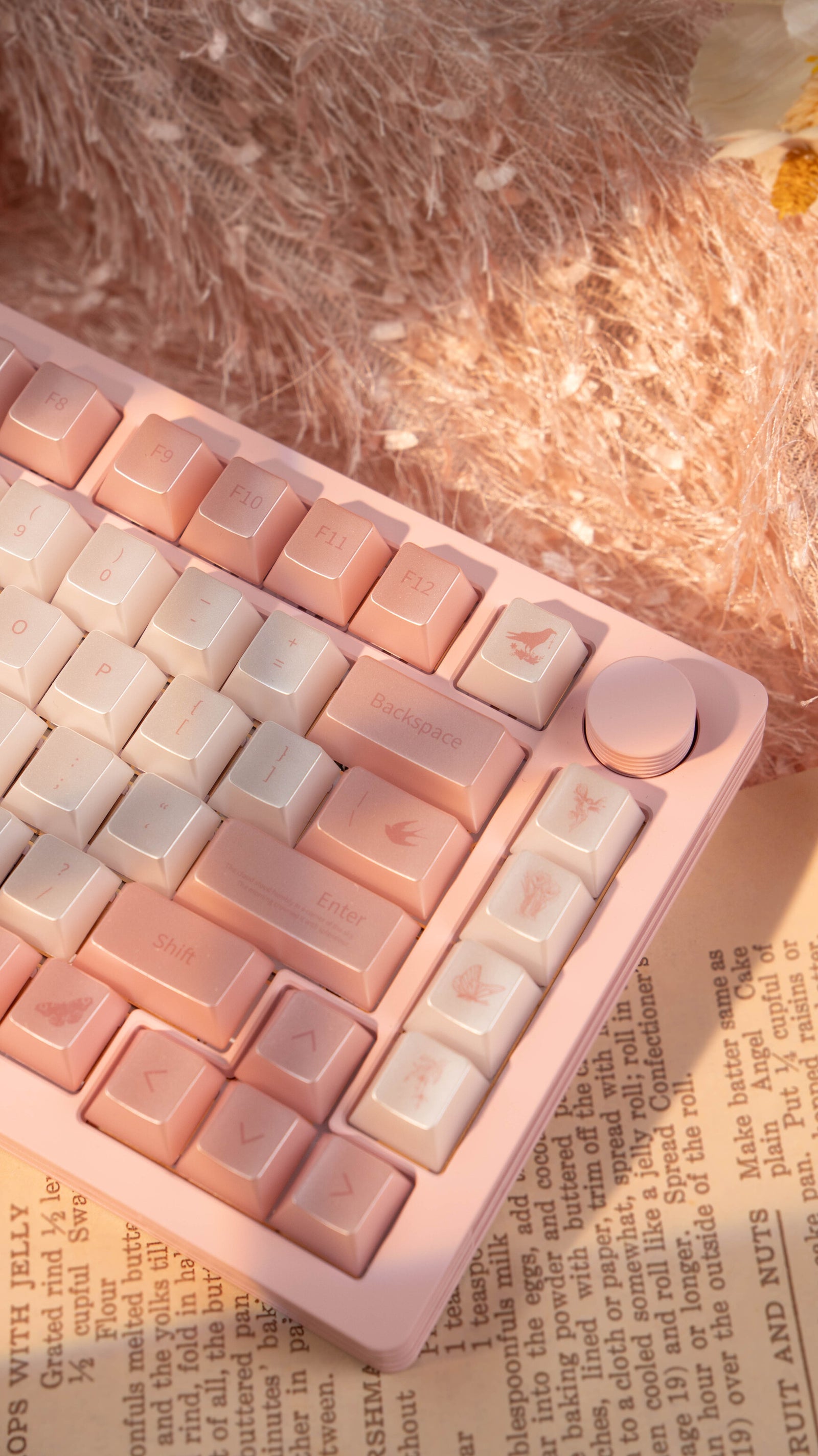 [In Stock] Hane Collection Pearlescent Translucent Dye Sublimation PC Cherry Profile Keycaps