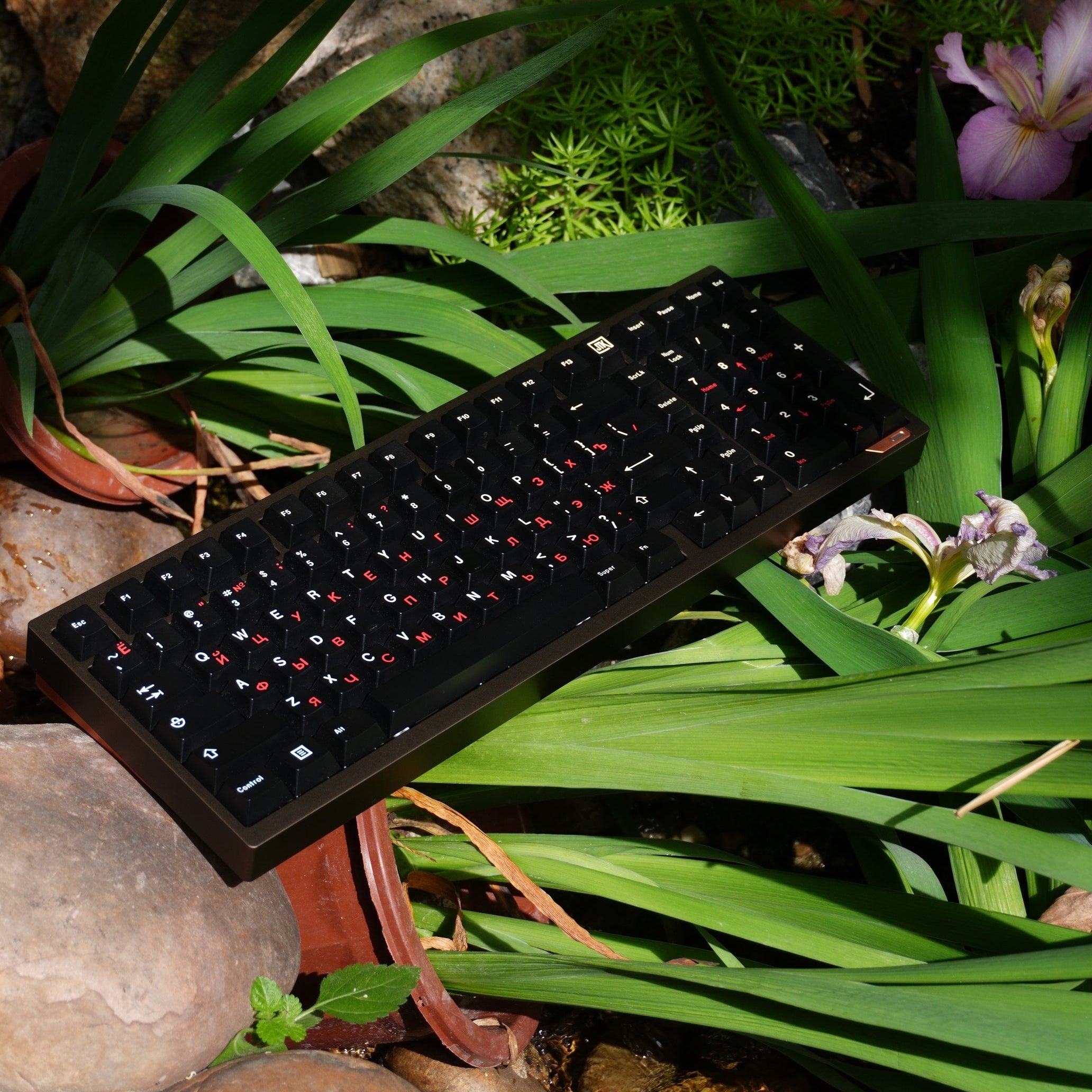 [In Stock] Balance 103 Full Sized Wired Mechanical Keyboard
