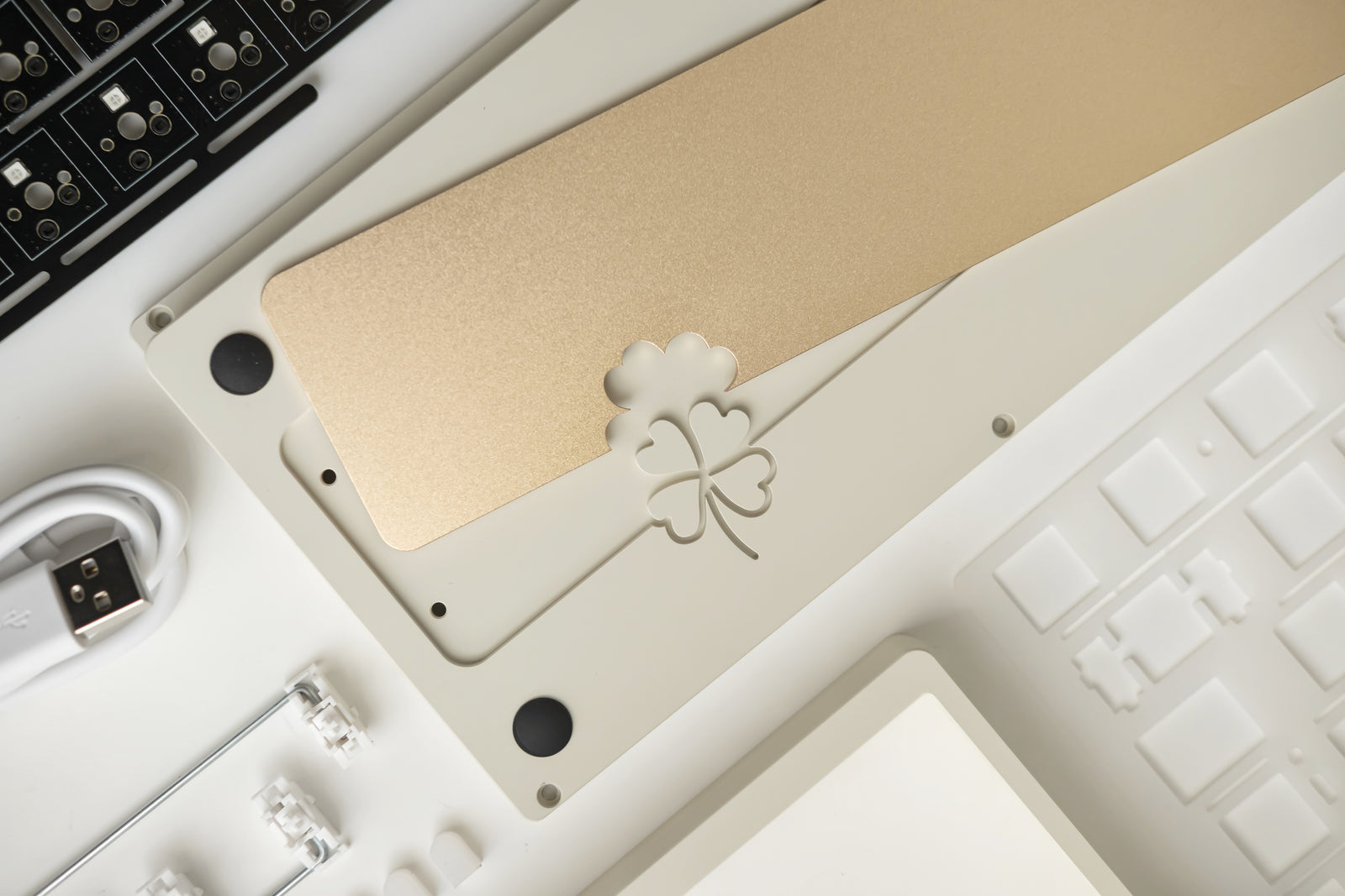 [Out of Stock] Lucky65 65% Mechanical Keyboard