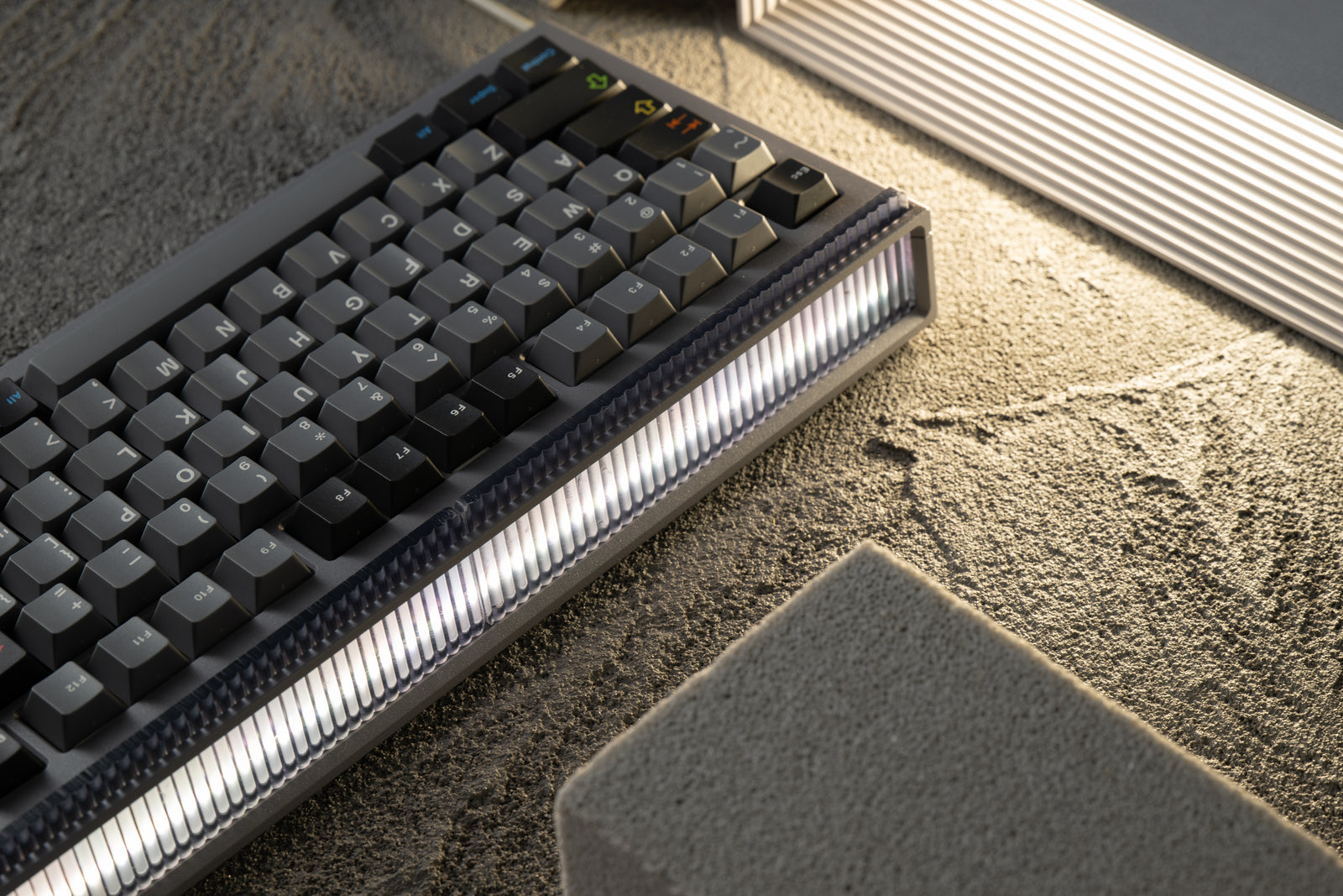 [In Stock] GT75 75% Dual Mode Aluminum Mechanical Keyboard