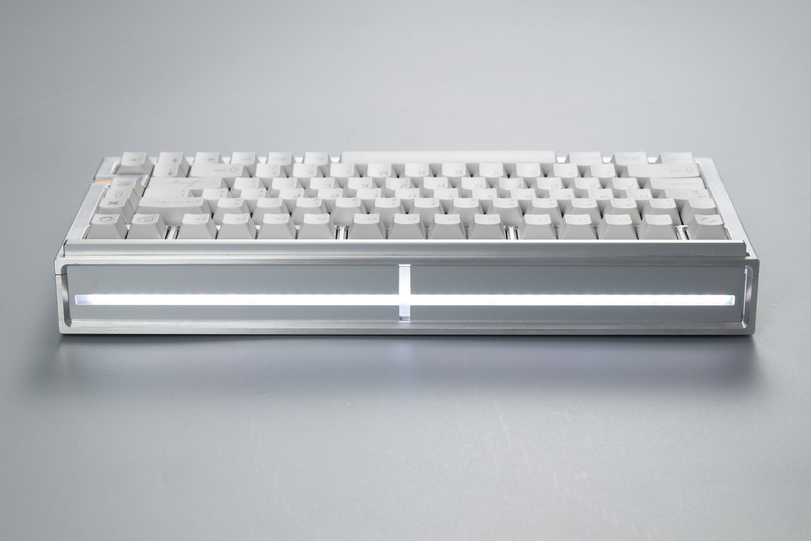[Add On] GT75 Removable Insert Panel