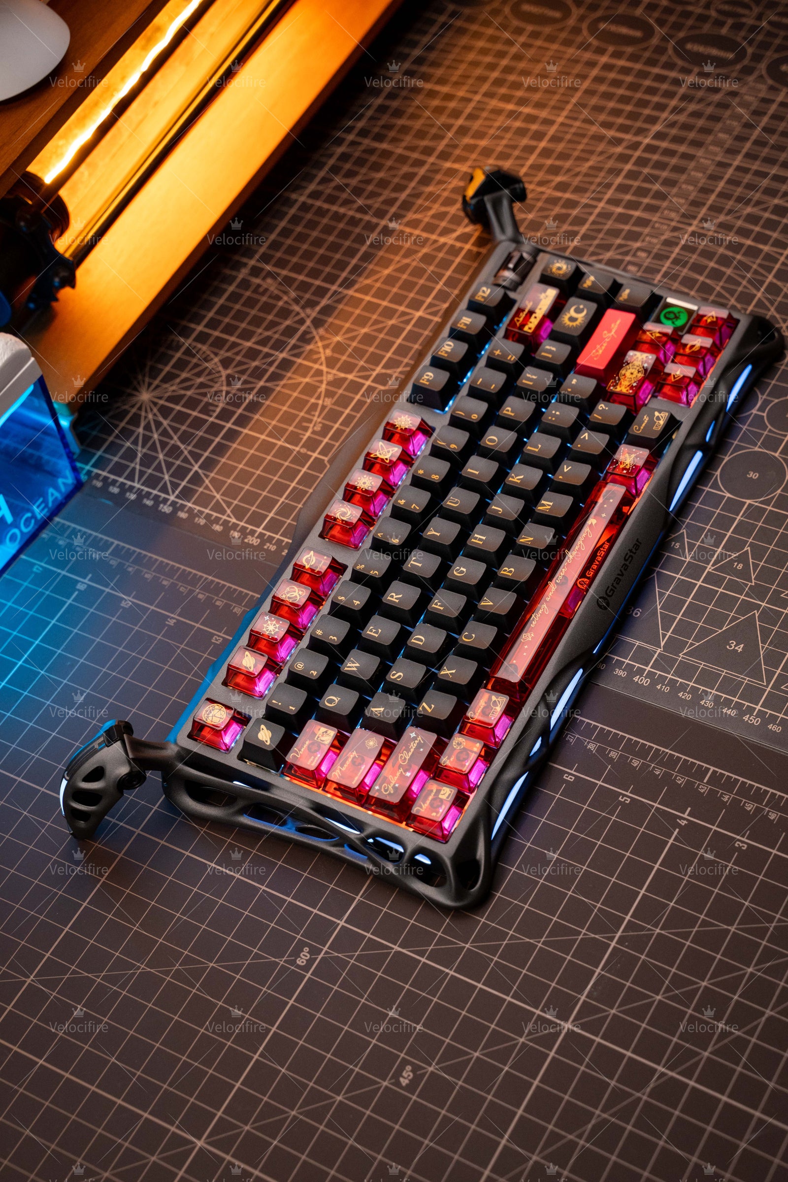[In Stock] Solar System PBT/PC/Metal Cherry Profile Keycaps