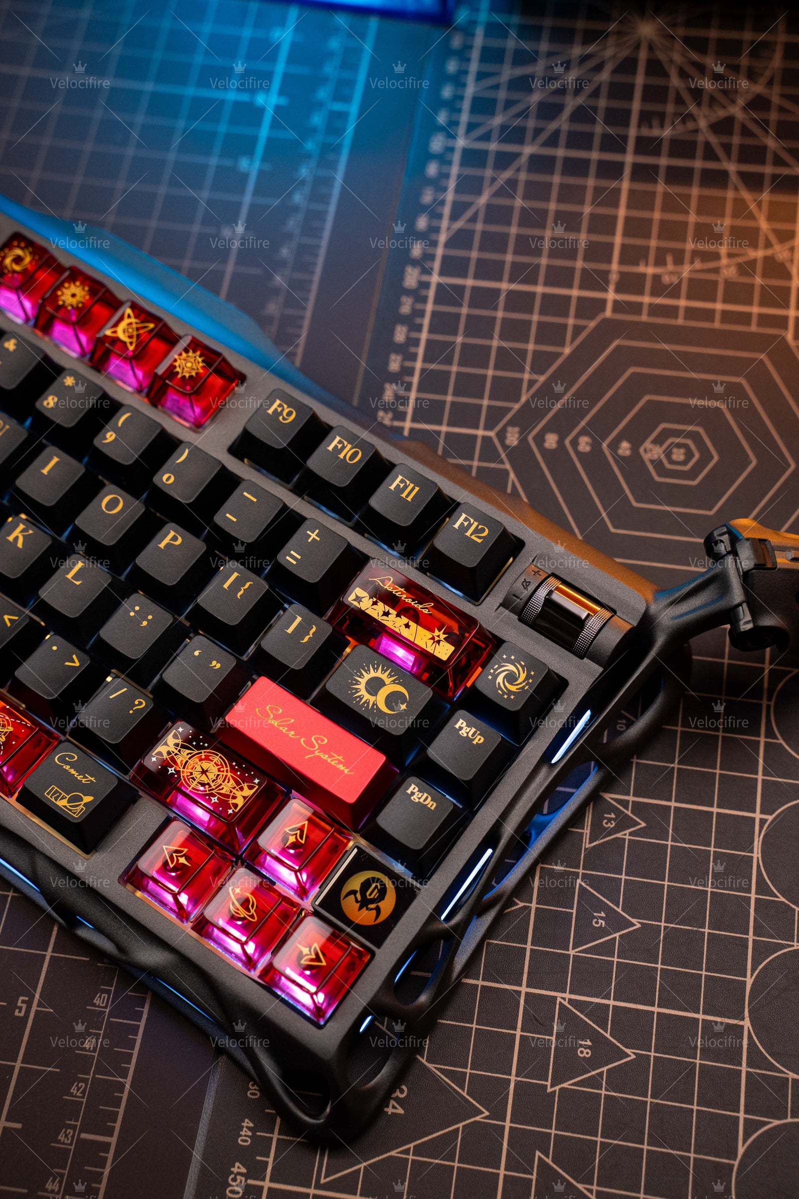 [In Stock] Solar System PBT/PC/Metal Cherry Profile Keycaps