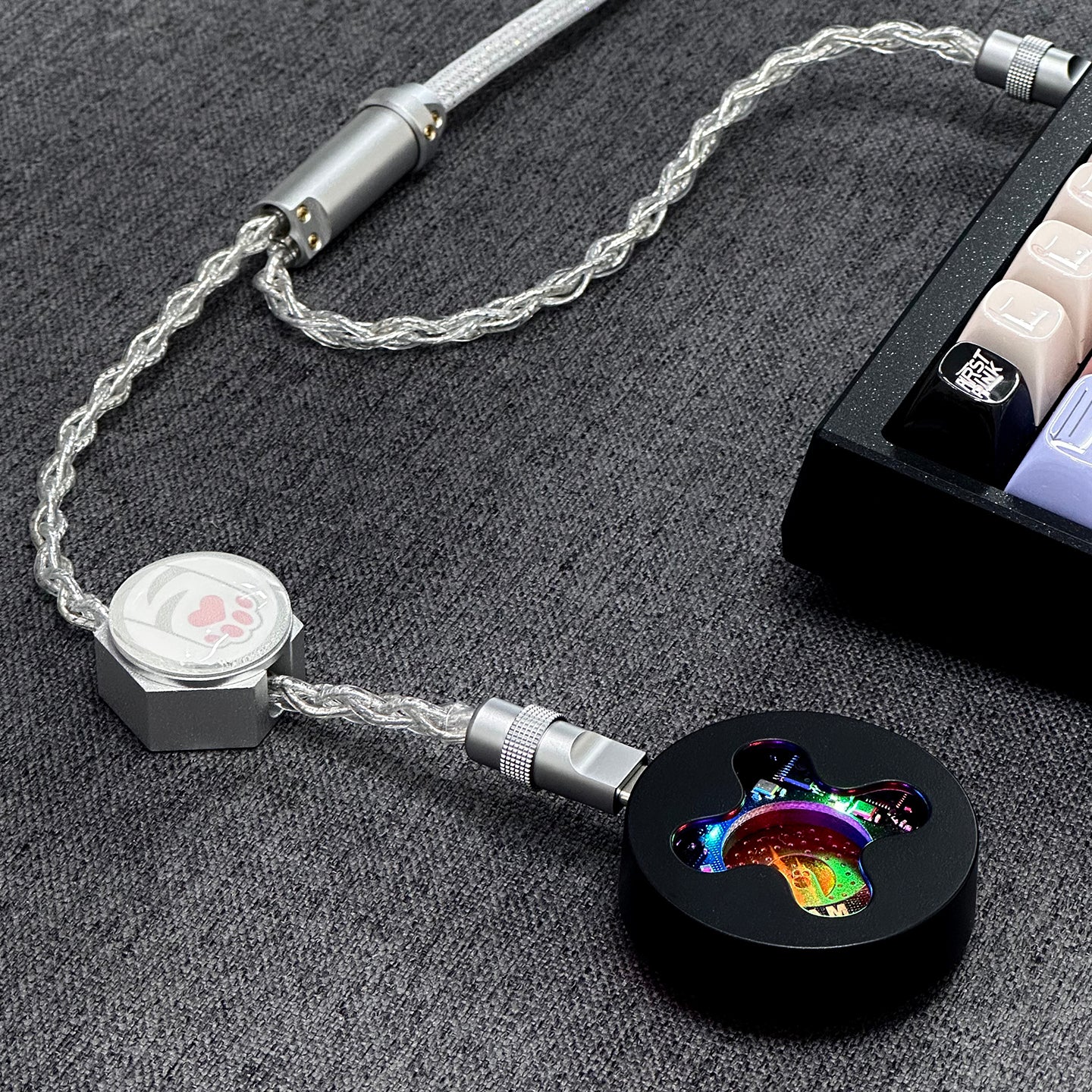 [In Stock] D27 One-to-two dual 8K gaming cable integrated aviation plug cable magnetic switch keyboard cable