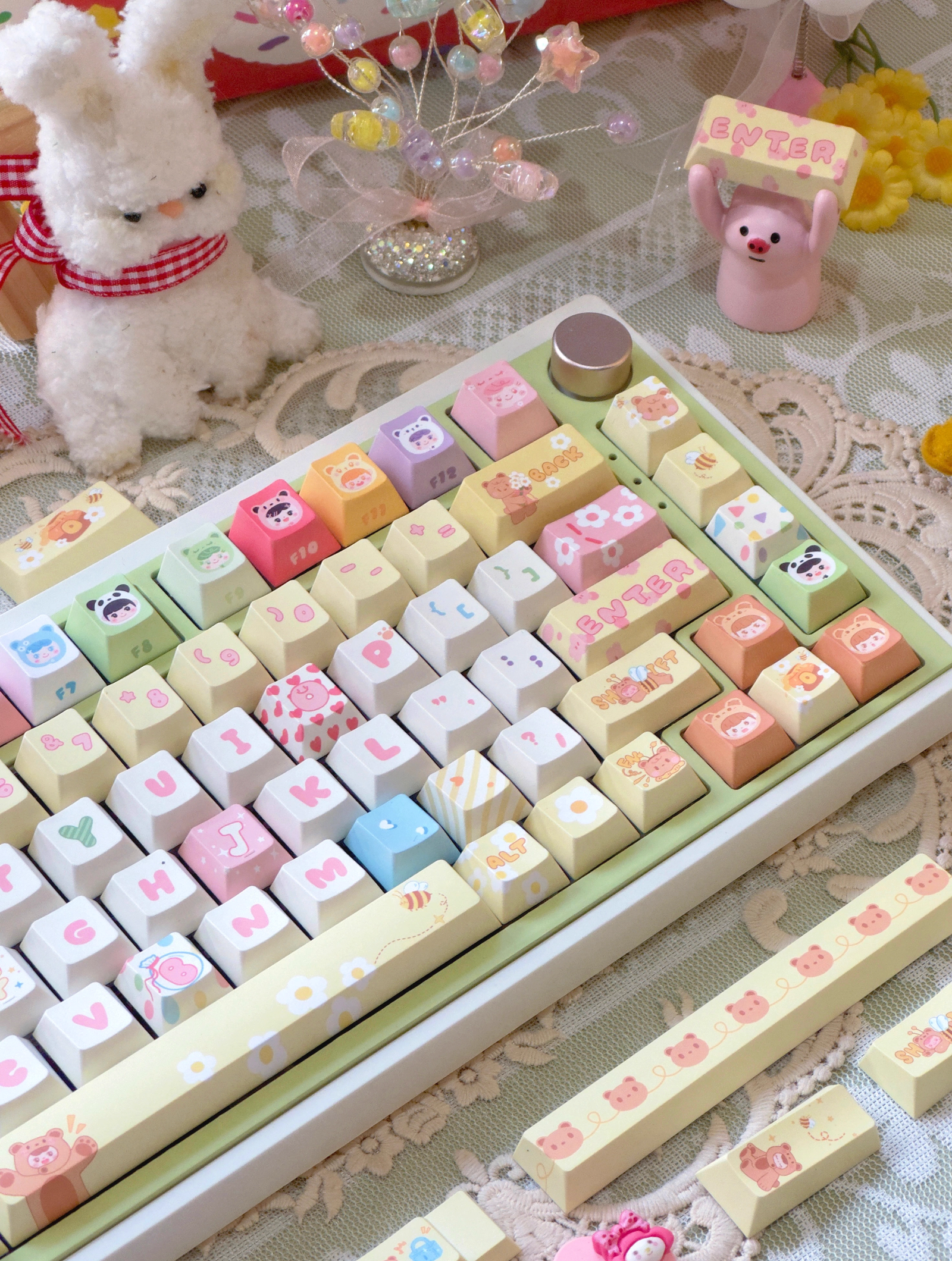 [In Stock] Sweet Bear Dye Sublimation PBT Cherry Profile Keycaps