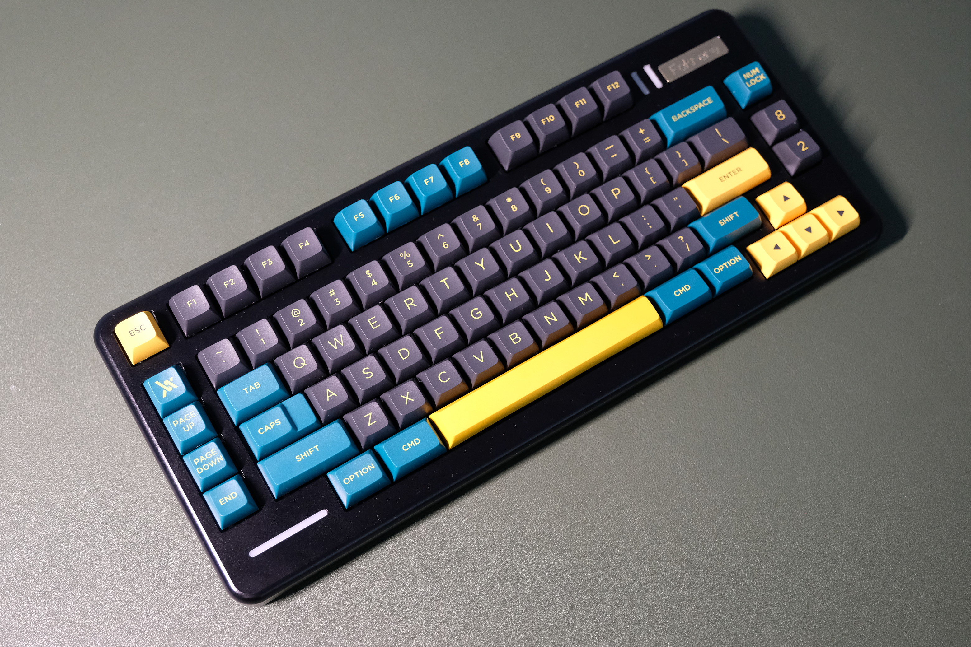 FOKRERE82 TYPE-C WIRED MECHANICAL KEYBOARD KIT